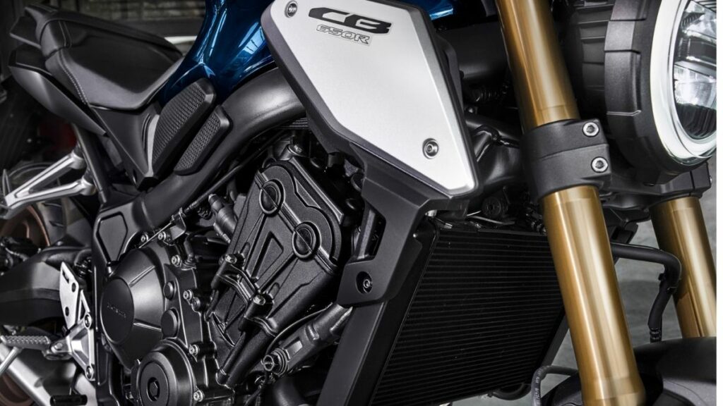 Honda CB 650R 2022 motor
