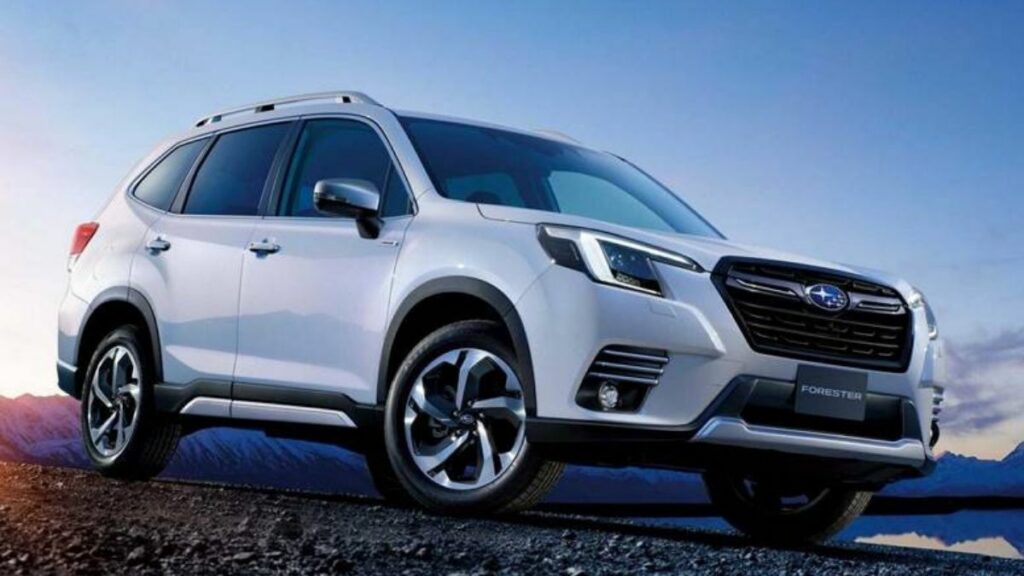 Subaru Forester 2022 lateral