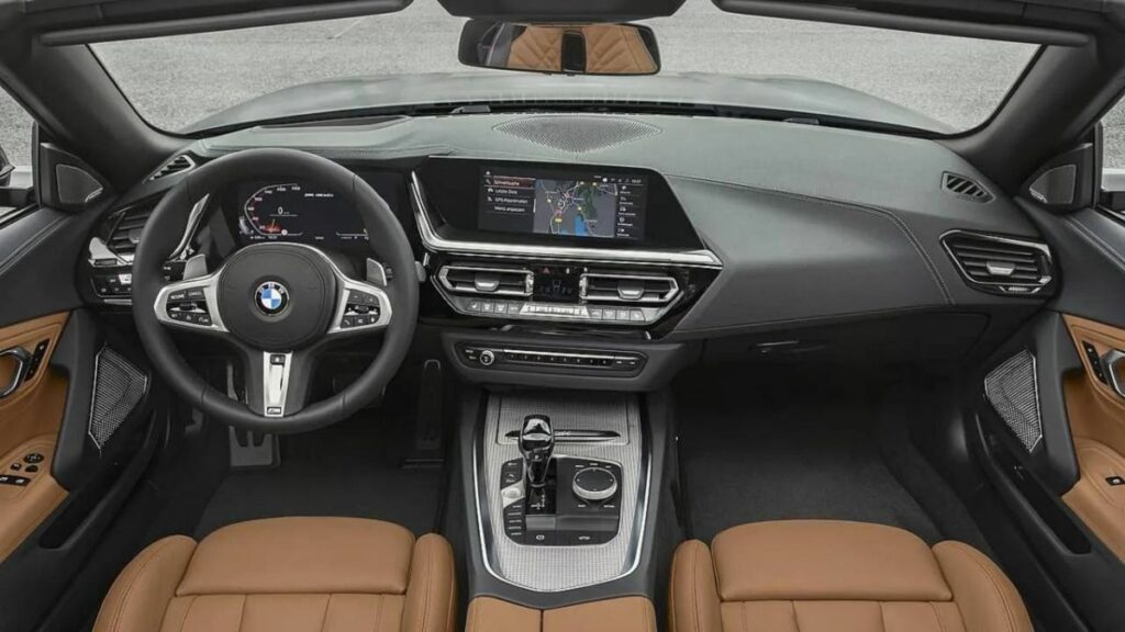 BMW Z4 2022 interior